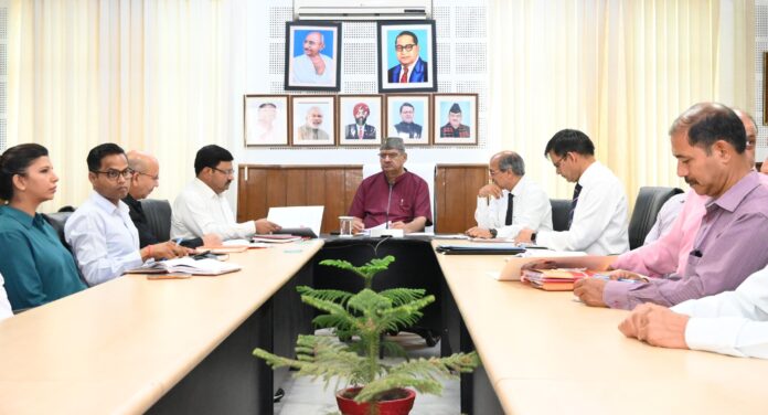 सैनिक कल्याण मंत्री गणेश जोशी