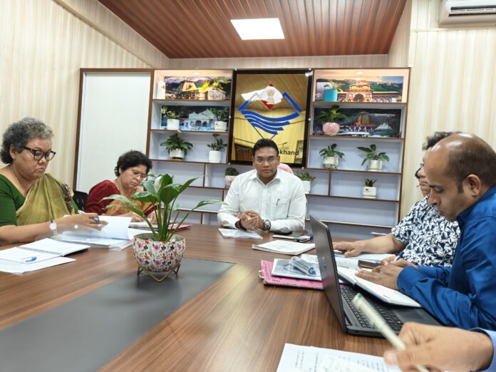 डॉ आर राजेश कुमार