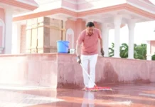 एक पेड़ मां के नाम अभियान के तहत पौधरोपण एवं स्वच्छता का संदेश