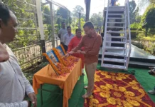 महात्मा गांधी एवं लाल बहादुर शास्त्री की जयंती पर मेयर सौरभ थपलियाल ने अर्पित किए श्रद्धासुमन