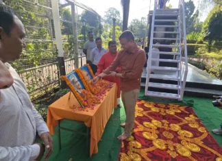 महात्मा गांधी एवं लाल बहादुर शास्त्री की जयंती पर मेयर सौरभ थपलियाल ने अर्पित किए श्रद्धासुमन