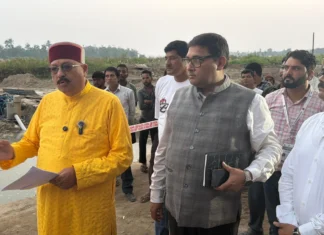 महाराज ने किया शारदा कॉरिडोर, नायकखेड़ा के कार्यों का स्थलीय निरीक्षण