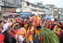 मसूरी में शरदोत्सव का रंगारंग आगाज, लोक संस्कृति के रंग में रंगा गांधी चौक